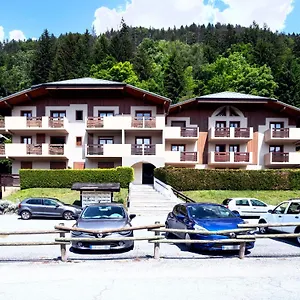 studio-les-chalets-du-soleil-by-interhome.hotels-rhonealpes.com/